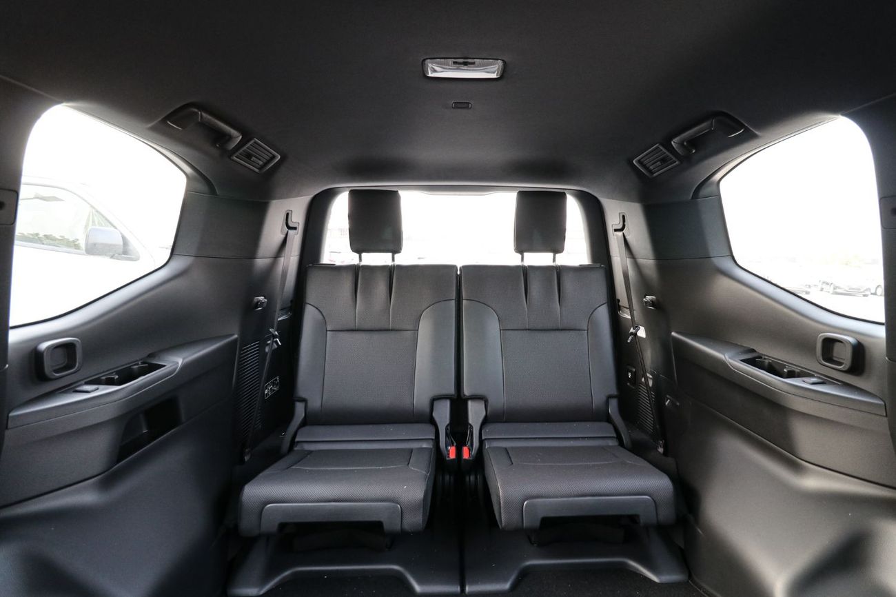 Toyota Land Cruiser GXR 4.0L LAND CRUISER GXR V6 4.0 Mid option 2025 | Ramadan Special Offers.