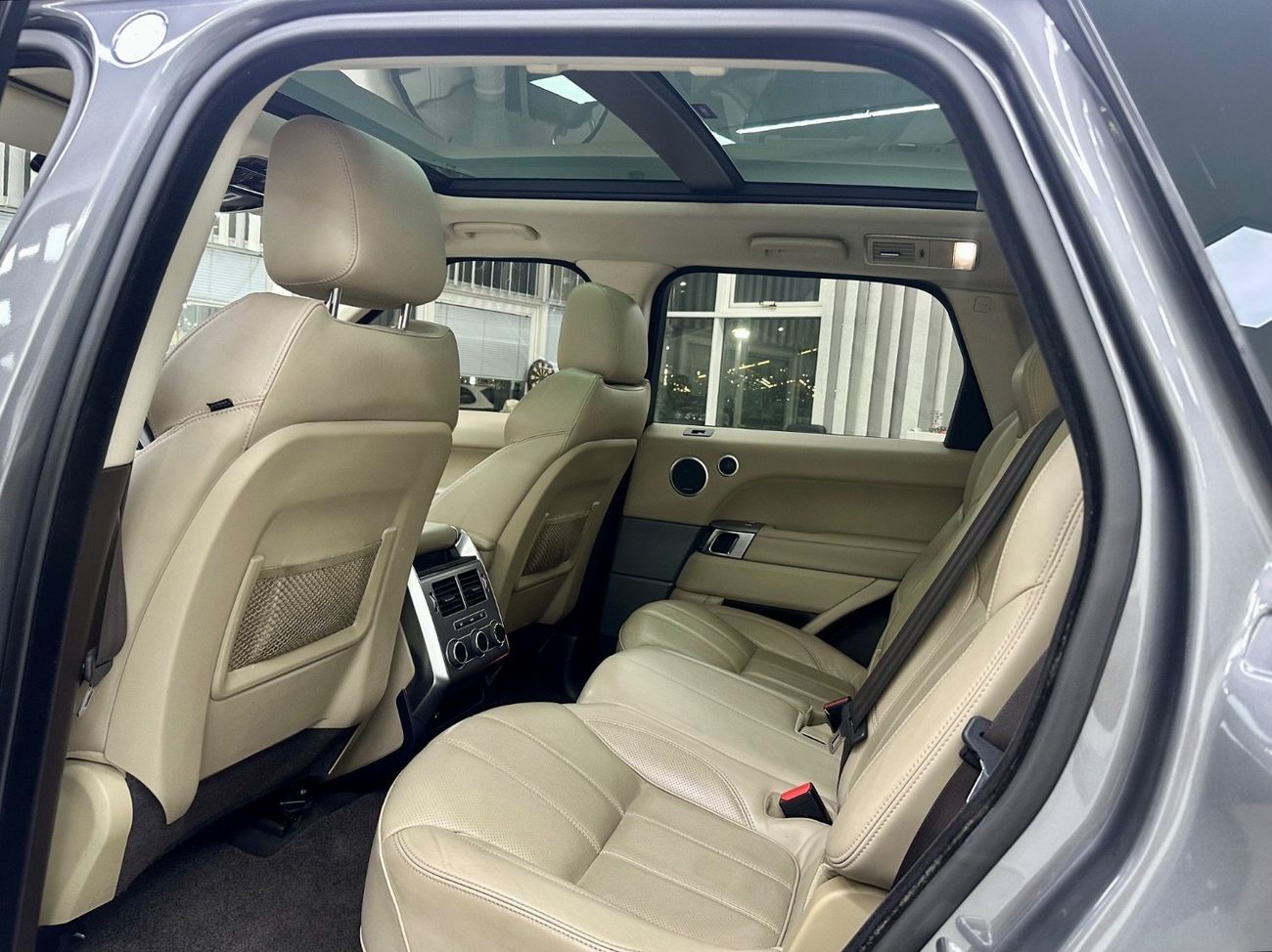 Land Rover Range Rover Sport HSE 3.0L (340 HP)