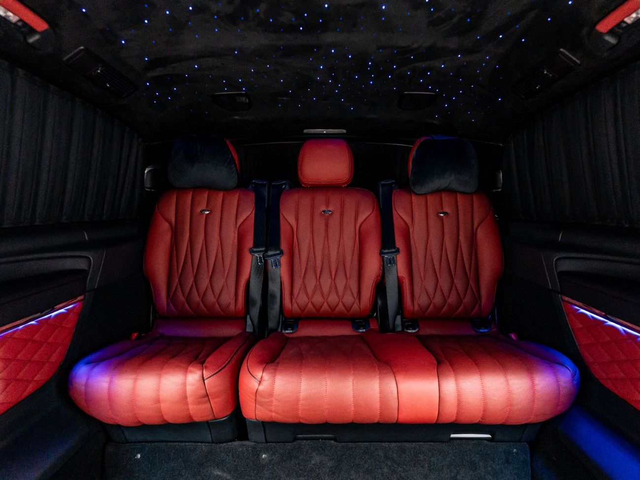 Mercedes-Benz V 250 Std 2.1L 2024 Mercedes V250 Falcon Edition, 2027 Mercedes Warranty + 2030 Service Contract, Low KMs,