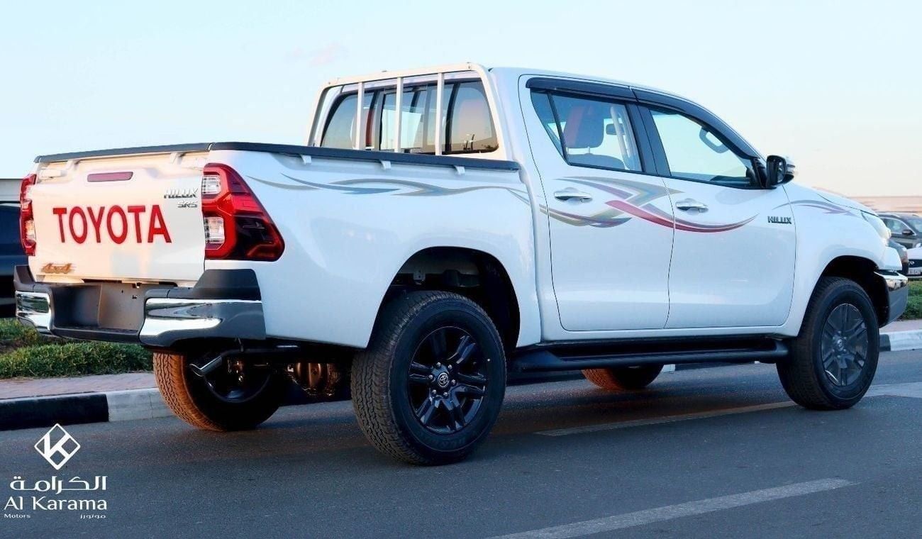 Toyota Hilux 2.7L | SR5 | GCC | | PUSH START | BSM | Bedliner |WOODEN INTERIOR |