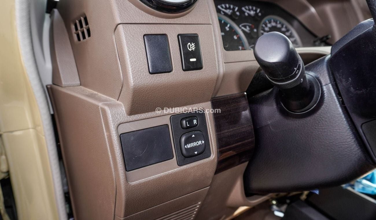 Toyota Land Cruiser Pick Up LX 4.0 L V6