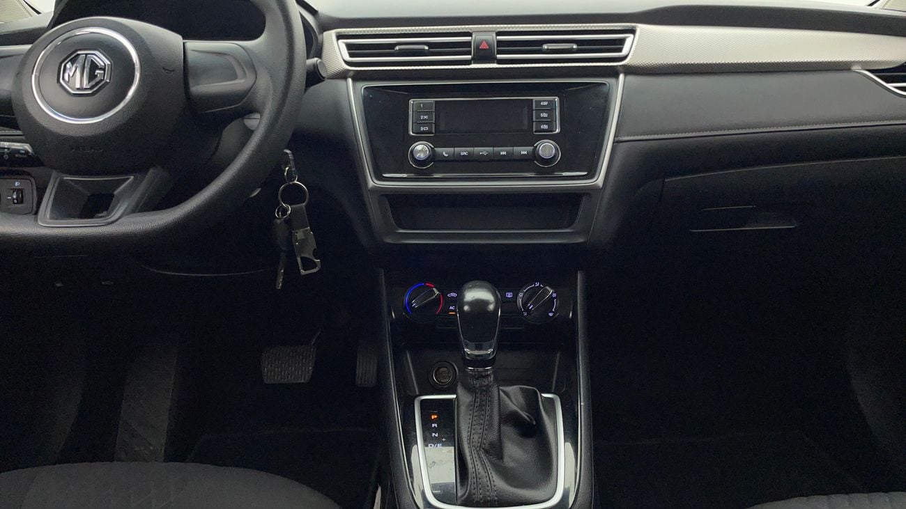 أم جي 5 STD 1.5 | بدون دفعة مقدمة | اختبار القيادة في المنزل