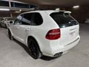 Porsche Cayenne PORSCHE CAYENNE GTS 2008 | SUNROOF | TWO KEYS | VERY LOW MILEAGE!