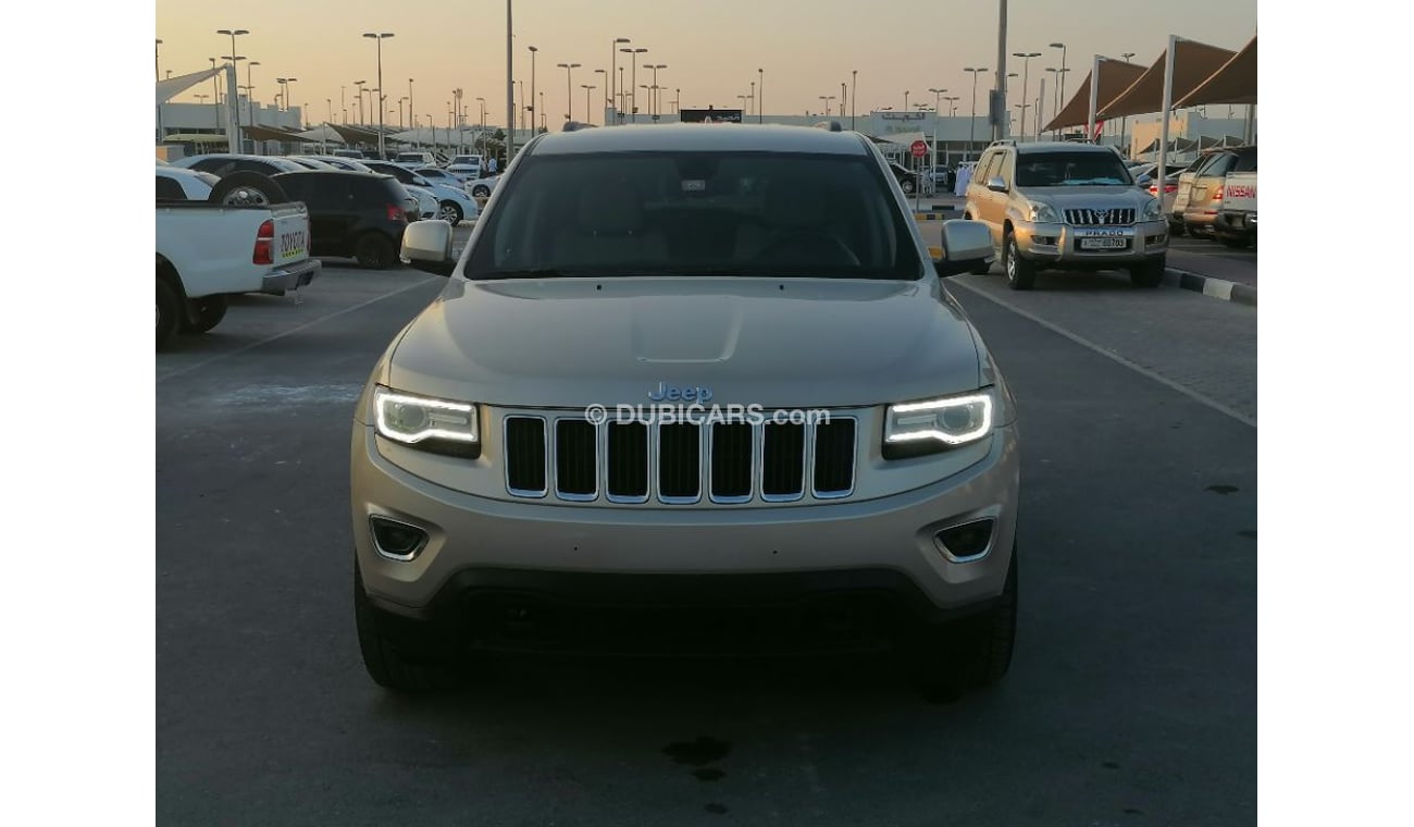 Jeep Grand Cherokee Jeep Grand Cherooke 2014 GCC Specefecation Very Clean