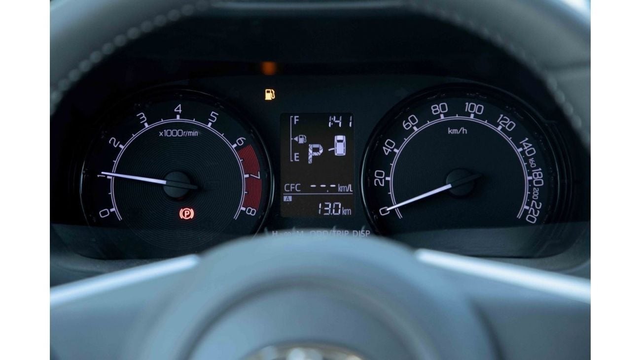 Toyota Raize 2023 Toyota Raize 1.0Turbo G - White Black Dual Ton inside Black | Export Only