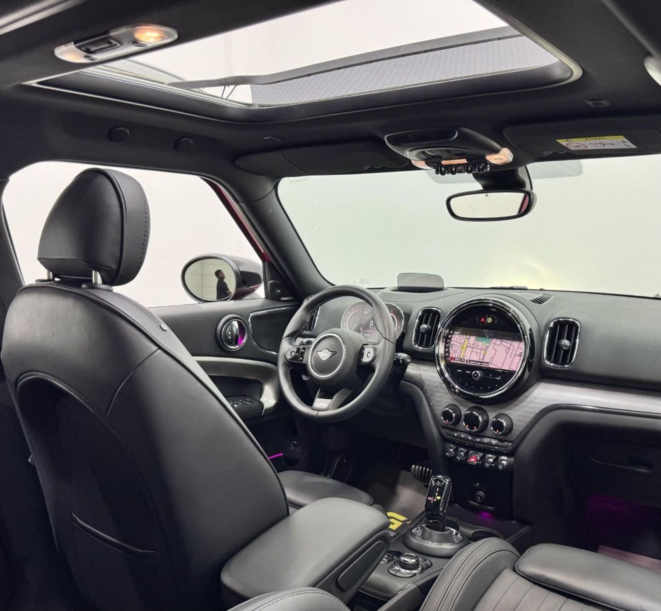 ميني جون كوبر كونتري مان All 4 2024 Mini Countryman JCW All 4, 2027 Mini Warranty + Service Pack, Very Low Kms, GCC