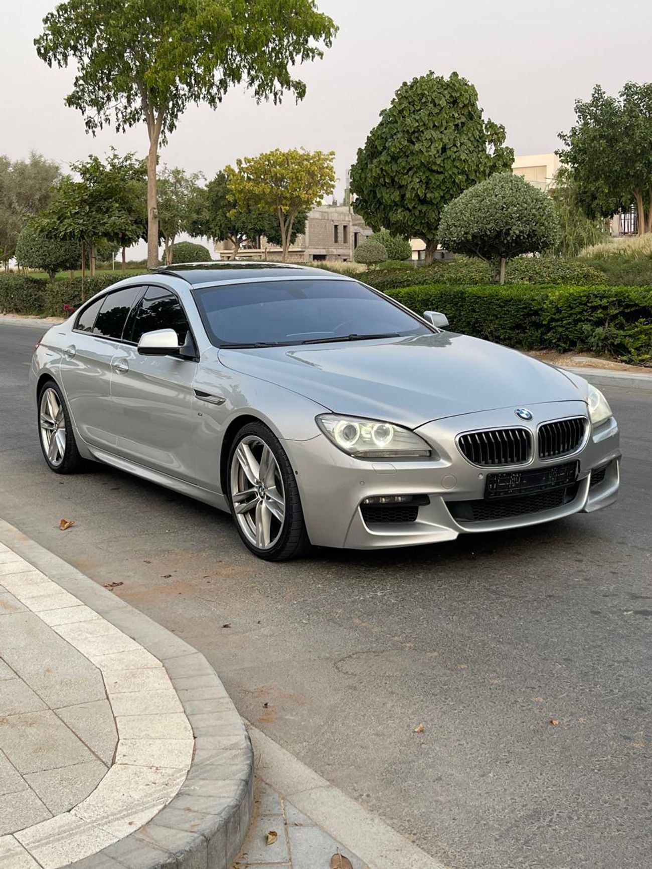 بي أم دبليو 640i STD