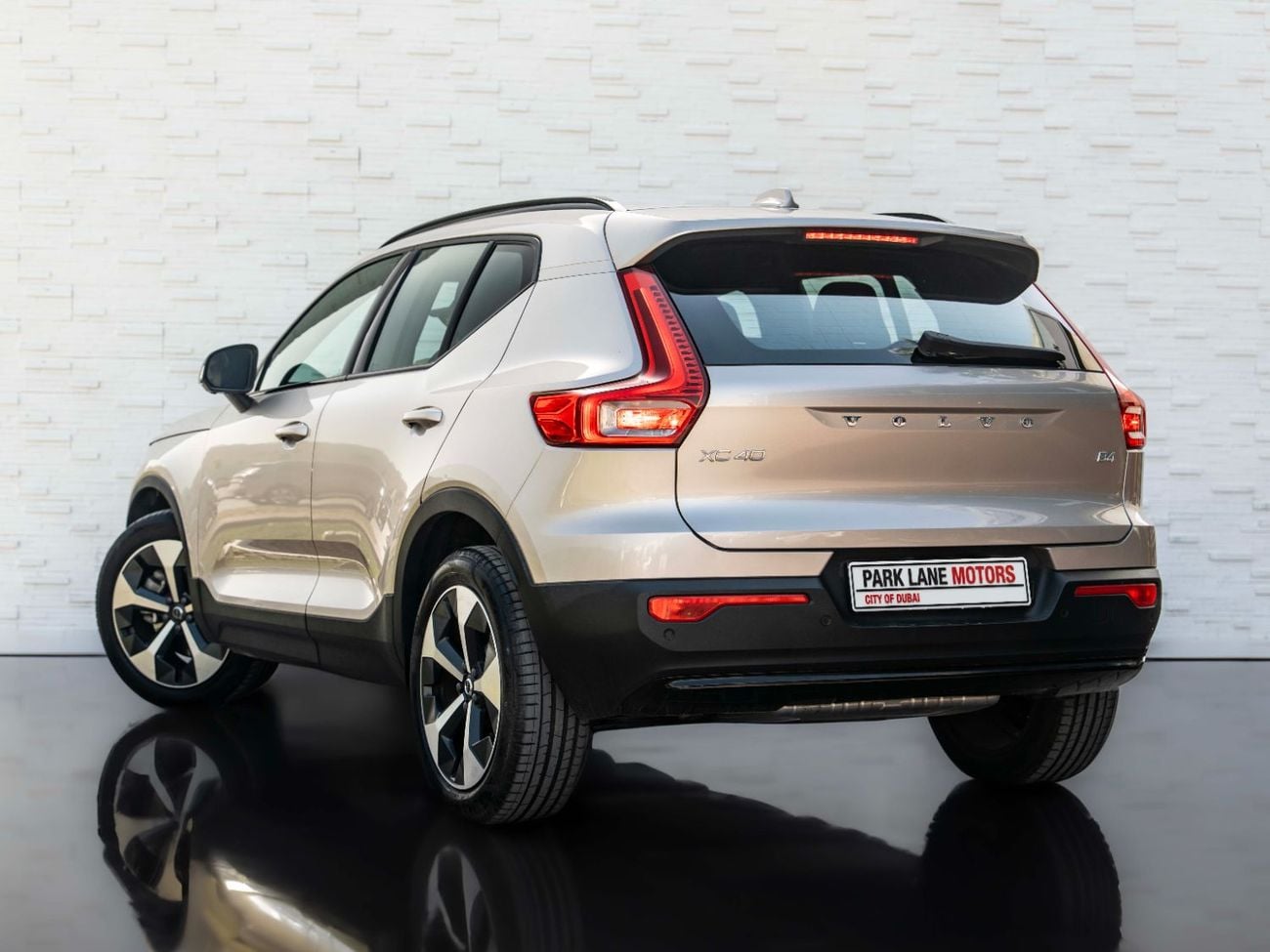 Volvo XC40 ULTIMATE DARK