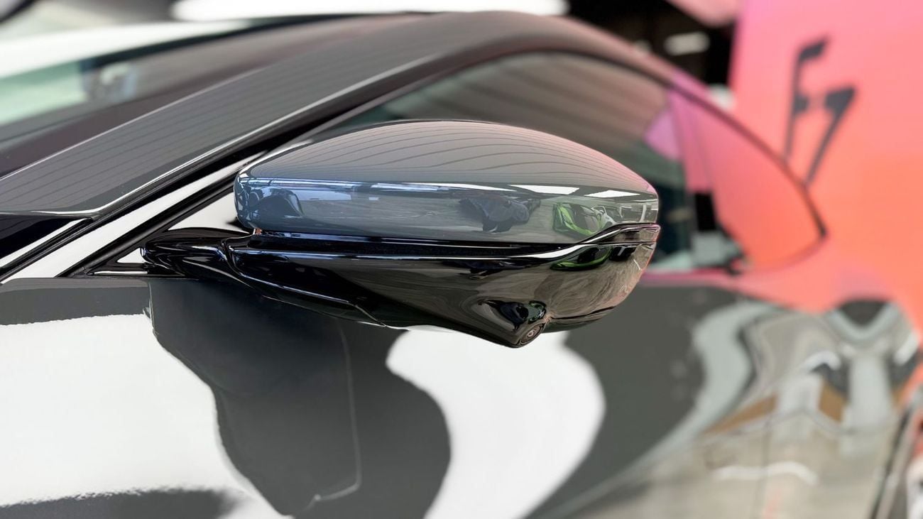 فيراري بوروسانجوي Ferrari Purosangue 2025 - V12 - Grigio Silverstone