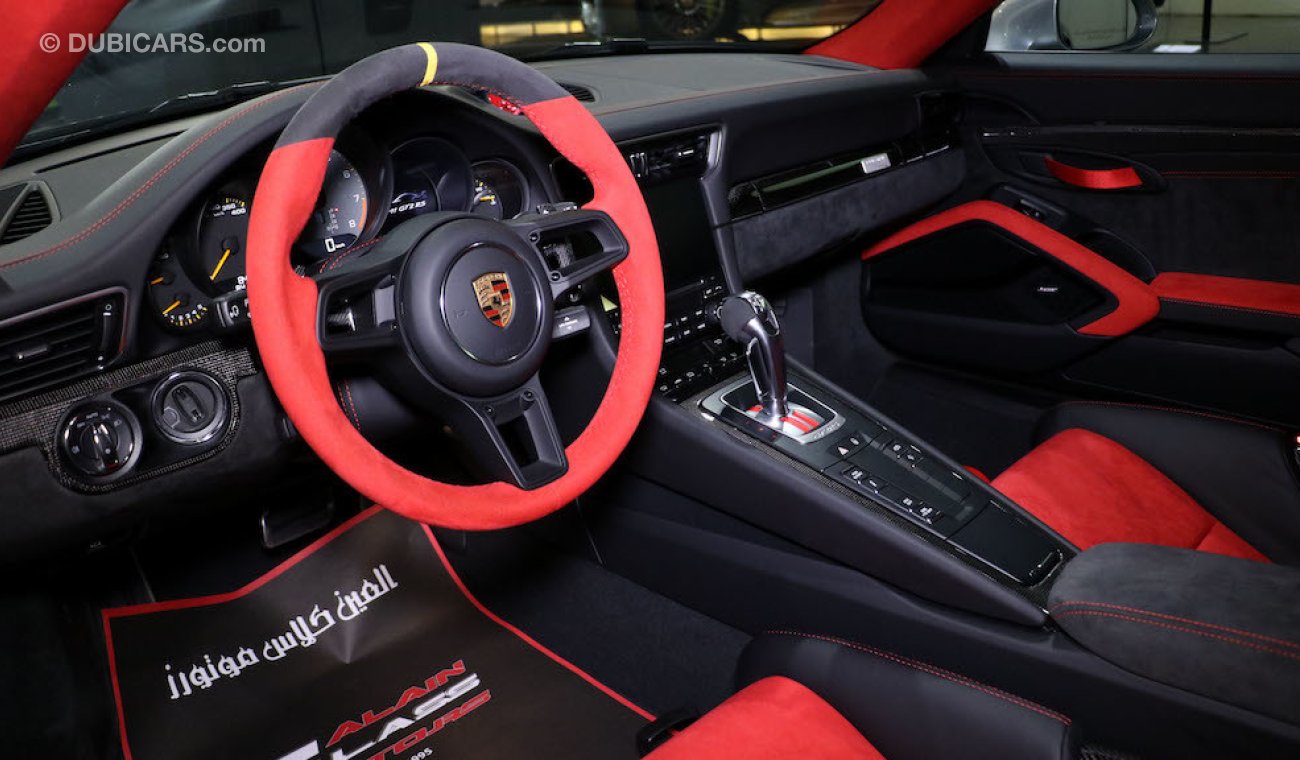 بورش 911 GT2 RS Weissach Package - With Warranty