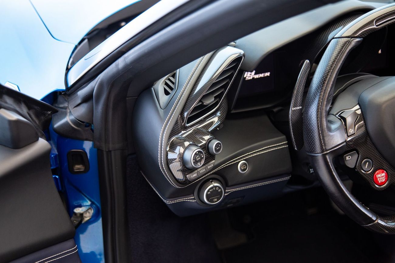 Ferrari 488 Spider 3.9L