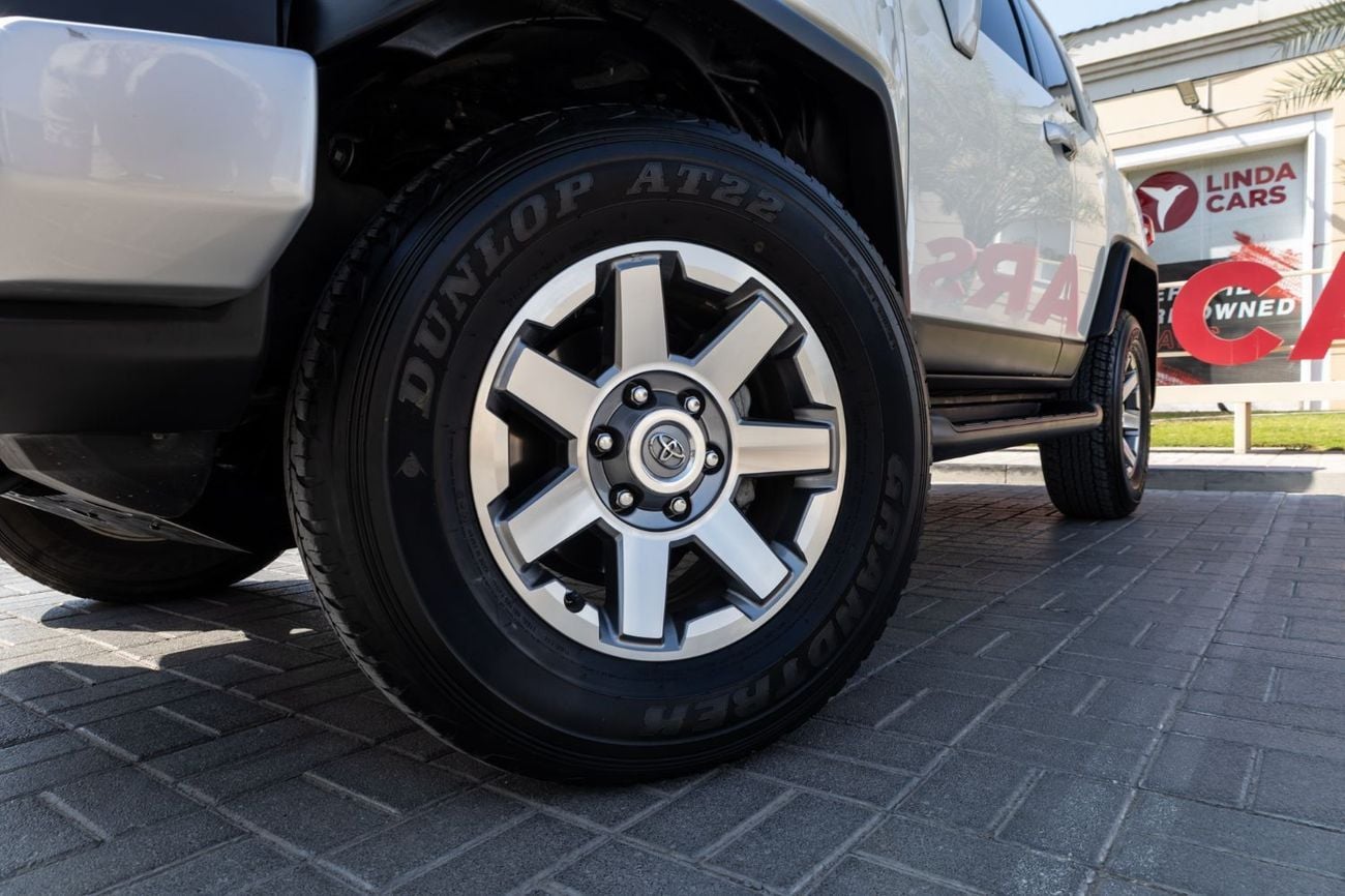 Toyota FJ Cruiser GXR 4.0L A/T