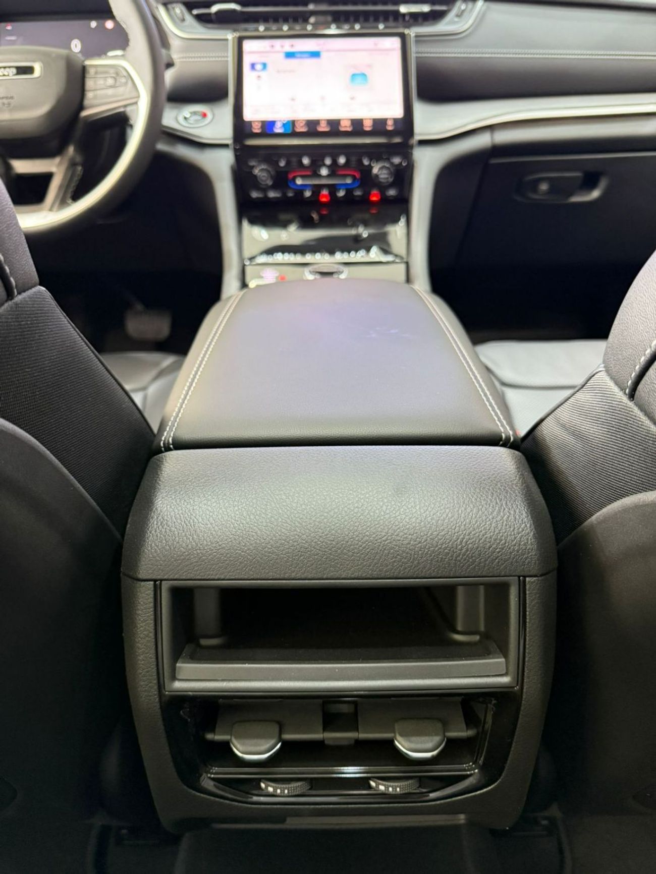 Jeep Grand Cherokee Jeep Grand Cherokee 4XE | Brand New