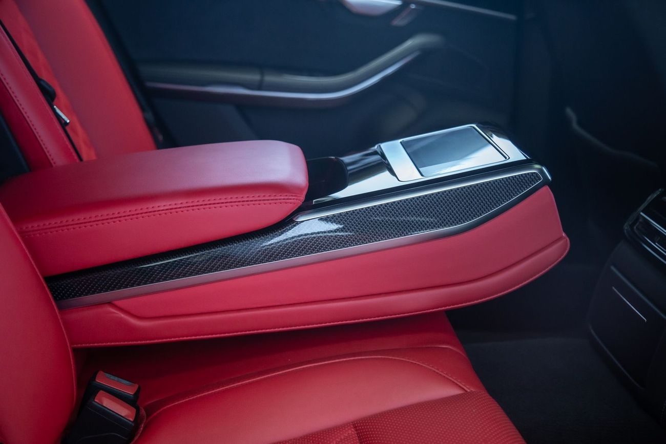 Audi S8 Audi S8 Black Edition