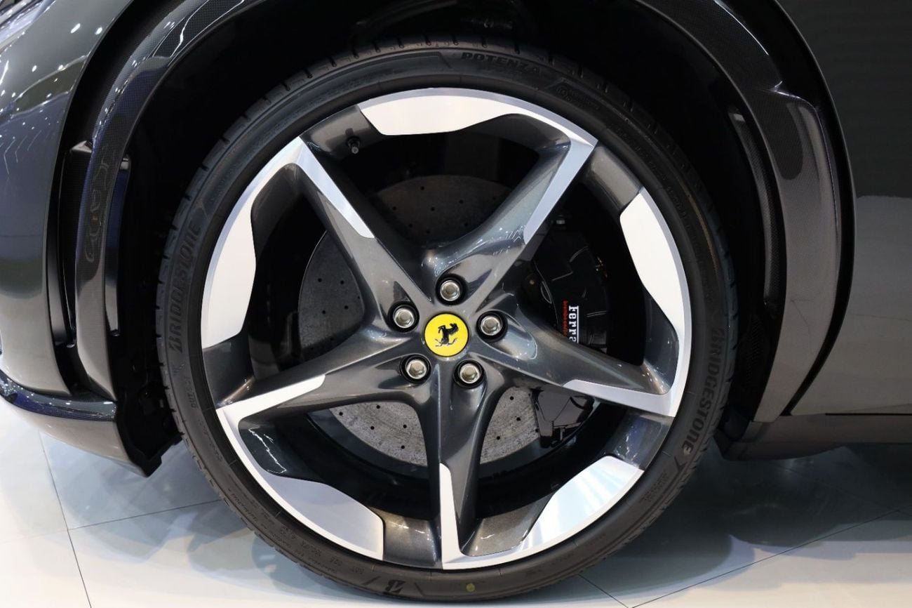 فيراري بوروسانجوي STD 2024 Ferrari Purosangue, Carbon Fiber Package, 360° Camera, Panoramic Roof, Dealer Service Package!!