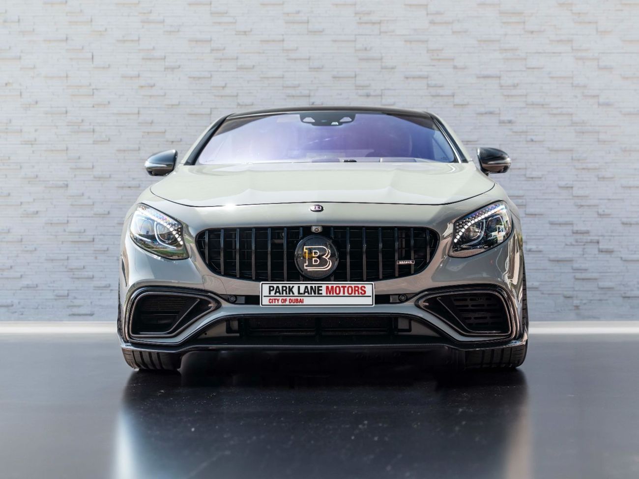 Mercedes-Benz S 63 AMG Std 5.5L