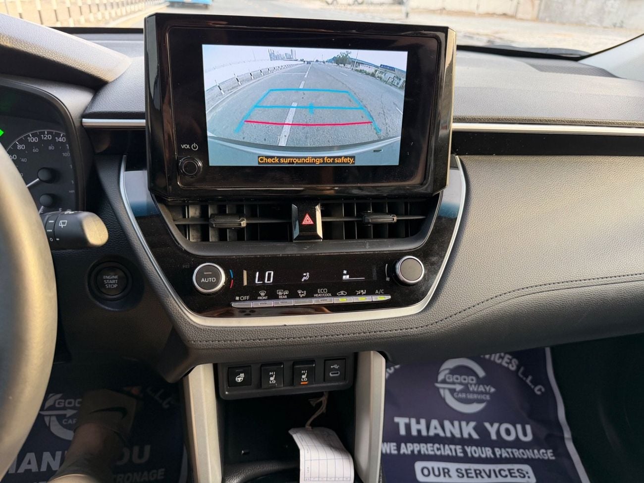 تويوتا كورولا كروس 2024 XLE 2.0L AWD PUSH START CANADA SPEC