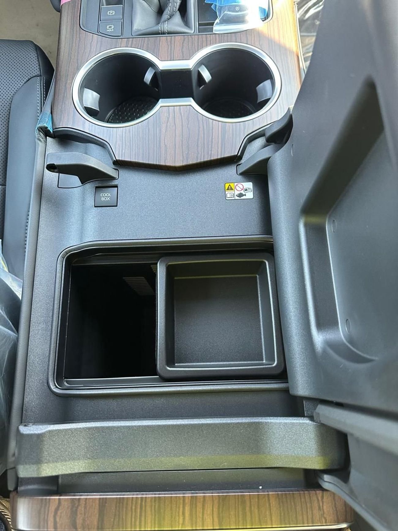 Toyota Land Cruiser Land Cruiser VX / 2026 / GCC