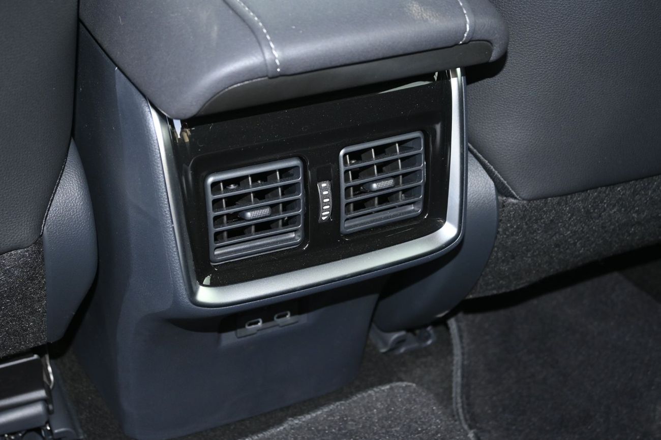 Toyota Venza Toyota Venza 2.0L Petrol, Model 2025 Color Black