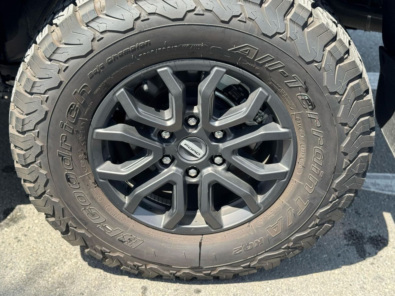 Ford Ranger Raptor GCC SPEC UNDER WARRANTY AND SERVICE CONTRACT