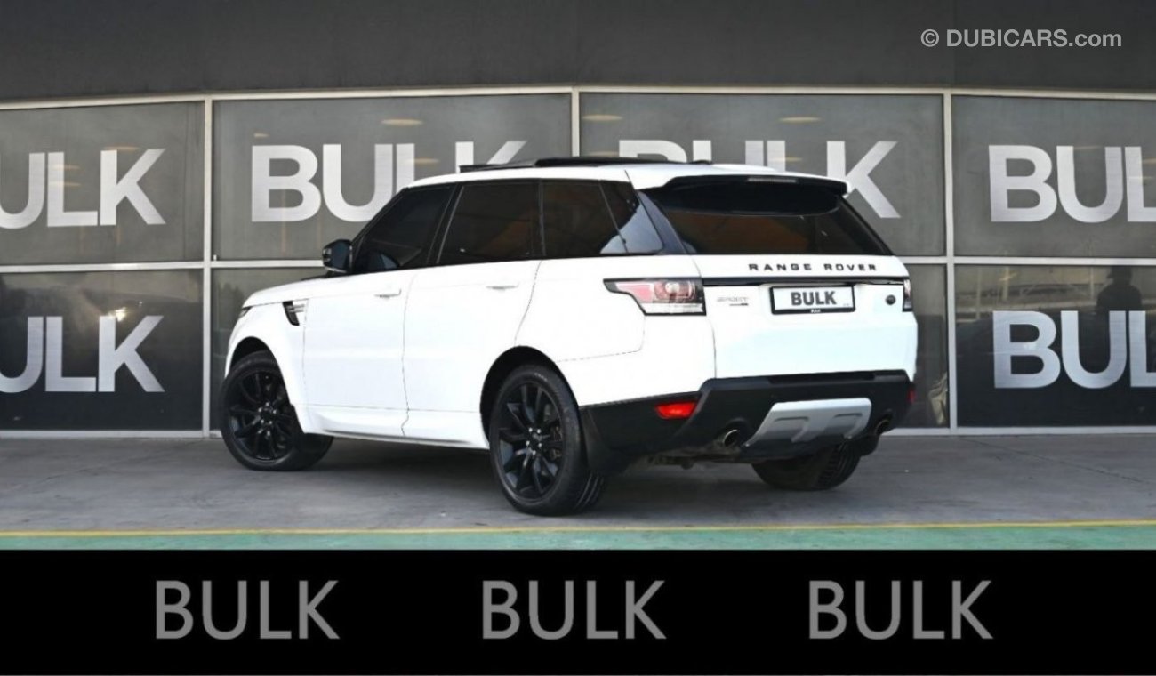 لاند روفر رانج روفر سبورت إتش أس إي Range Rover Sport - Panoramic Roof - V6 Engine - GCC - Black Edition