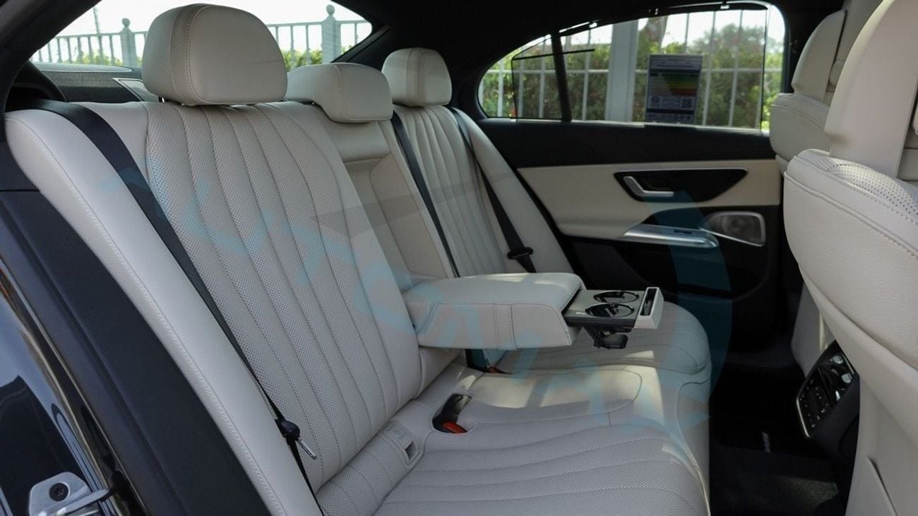 مرسيدس بنز E300 AMG EQ Boost 2.0T RWD GCC 2026 With 5 Years or 100,000 Km Warranty @Official Dealer