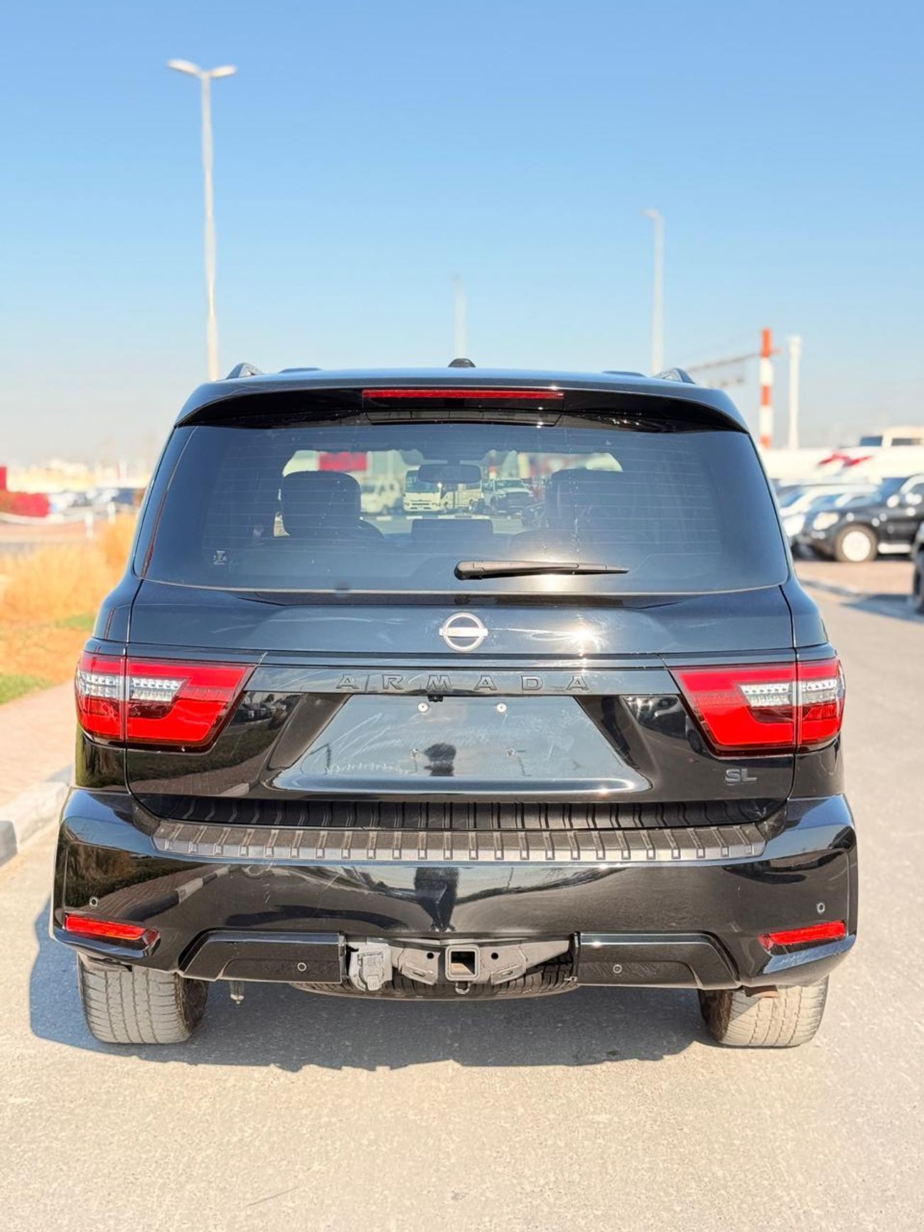 Nissan Armada SL Full Option ,Sunroof 4WD 2022 model