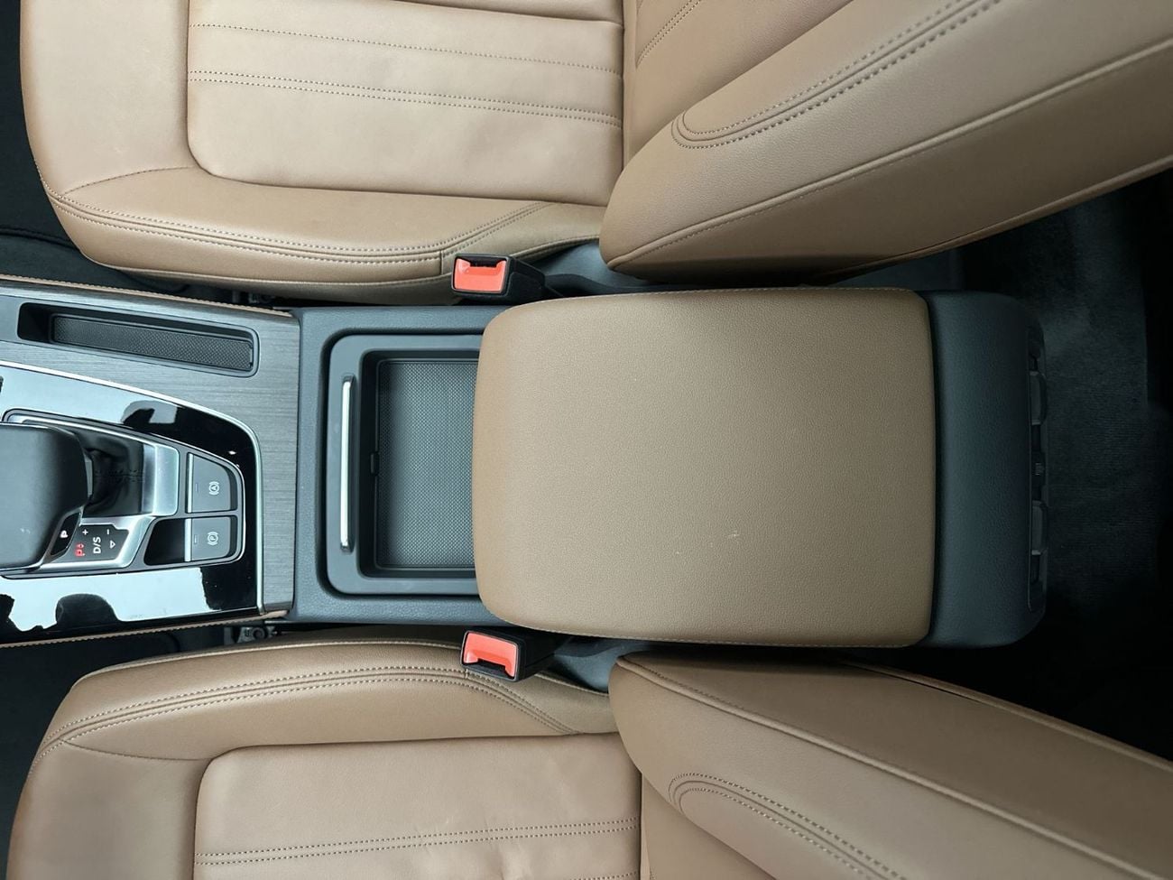 Audi Q5 45 TFSI quattro Advanced 2.0L (245 HP) 249hp (Ref# 30991) - EXCLUSIVE RAMADAN OFFER