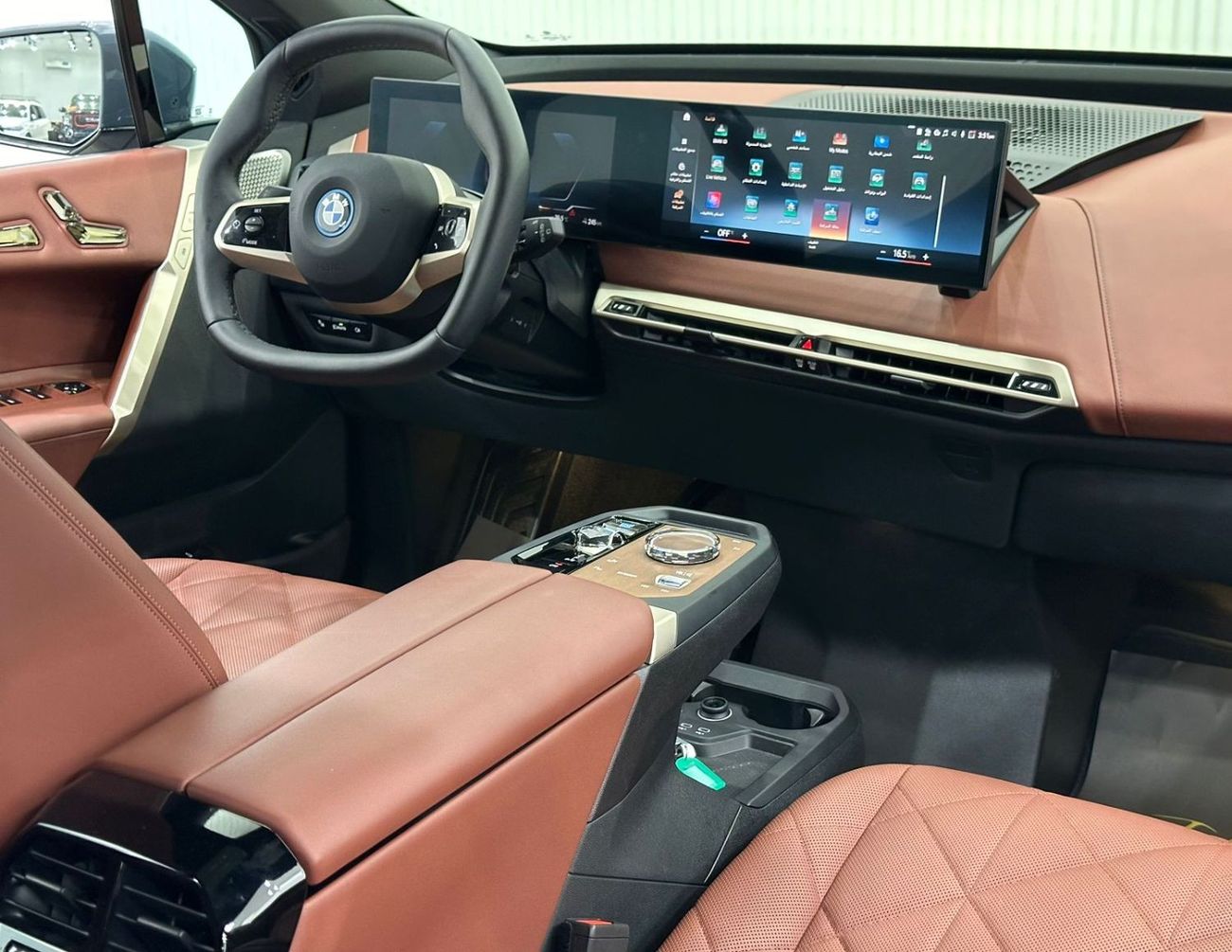 BMW iX 2023 BMW IX XDrive40, AGMC Warranty + Service Contract