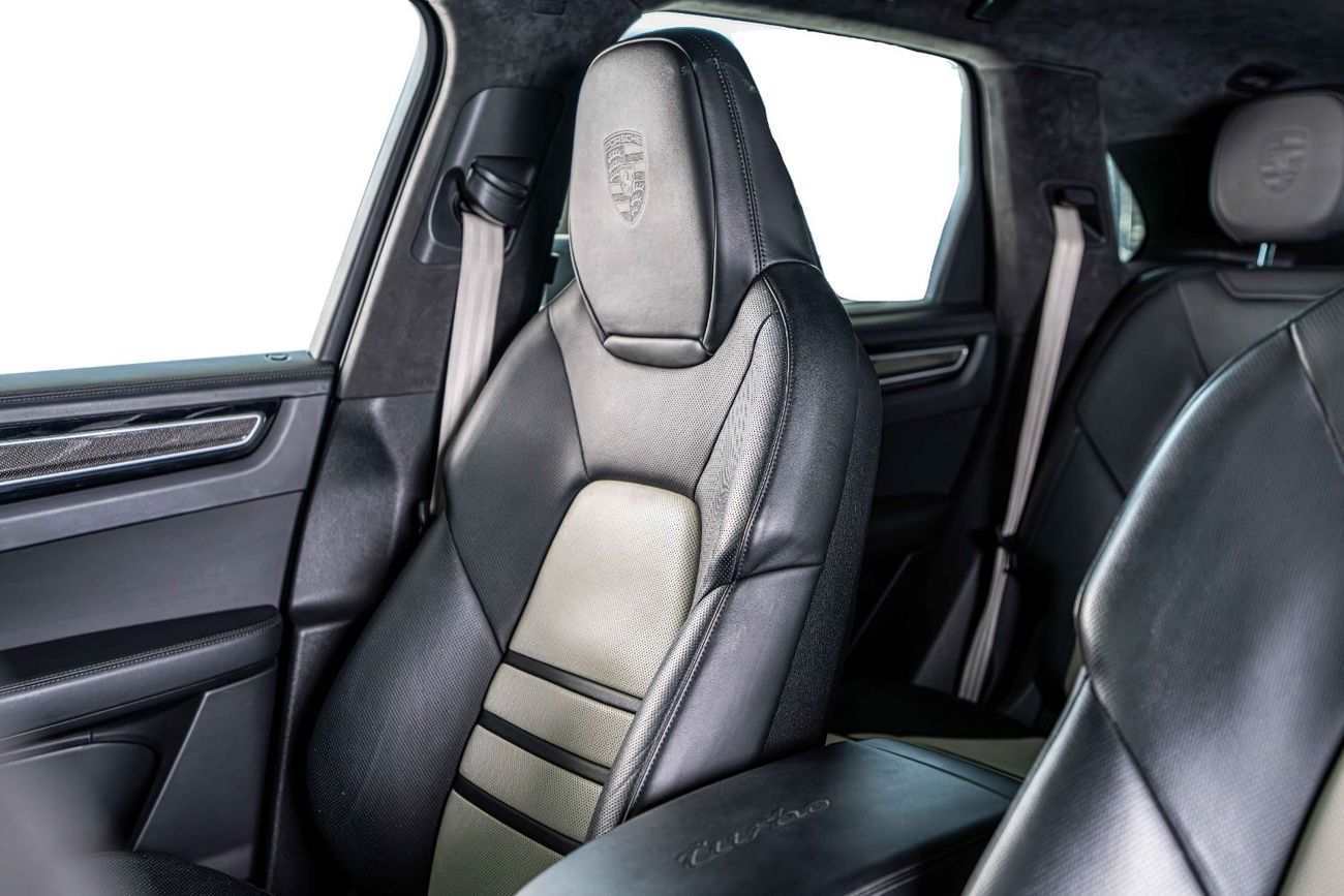 بورش كايان Turbo 4.0L (550 HP)