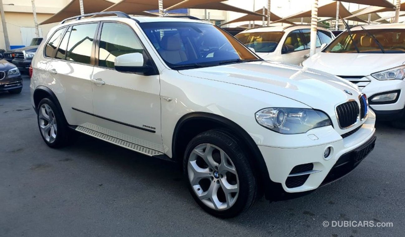 BMW X5 BMW X5 2012  GCC   V6