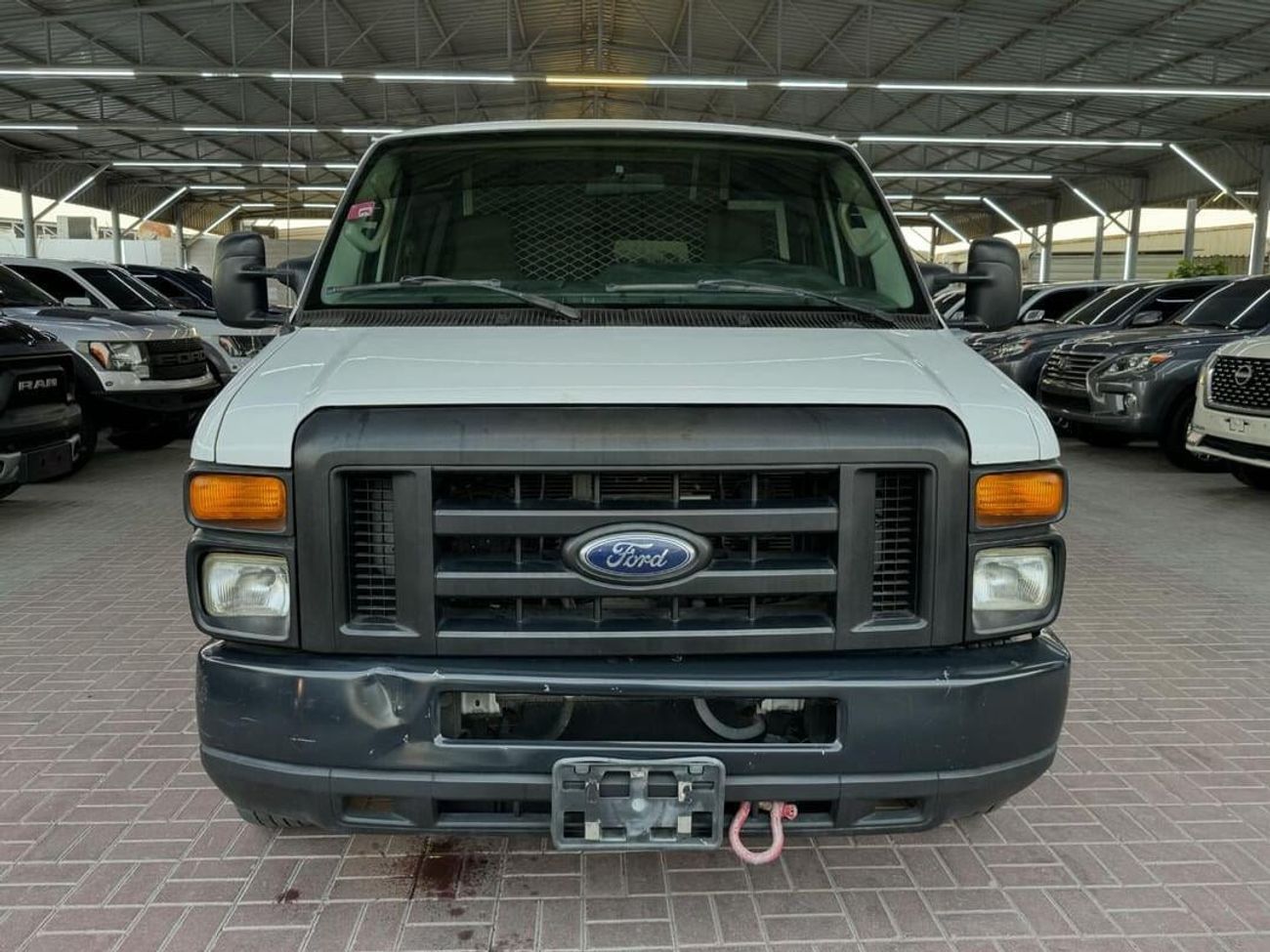 فورد E 350 فورد فان E350 خليجي 2012