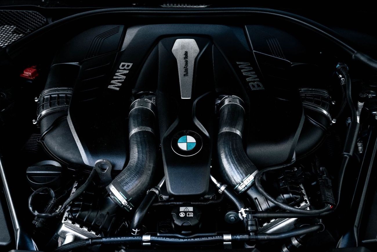 BMW 750Li xDrive M Sport Executive 4.4L | 2,546 P.M  | 0% Downpayment | Impeccable Condition!