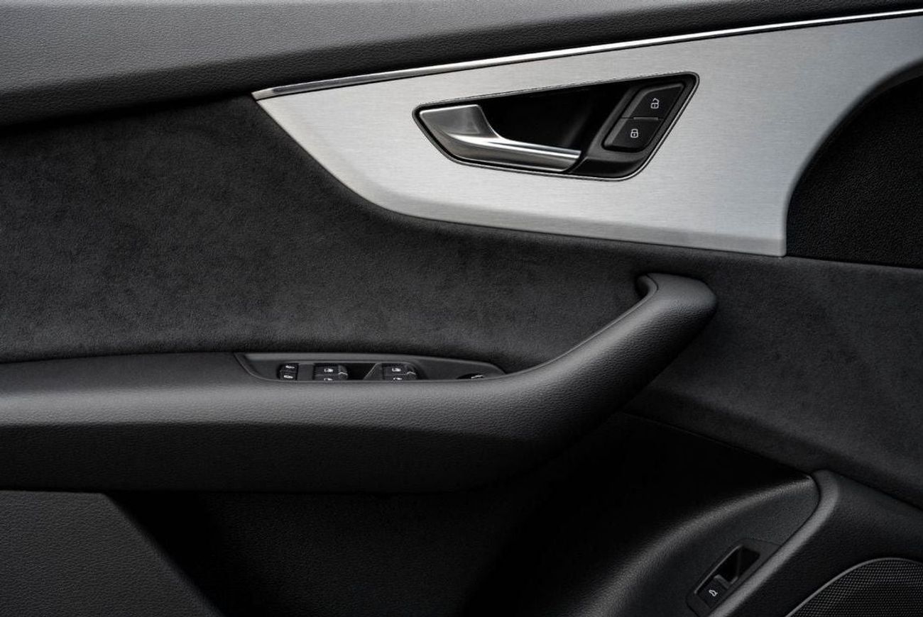 Audi Q8 S-Line | 4,798 P.M  | 0% Downpayment | Excellent Condition!