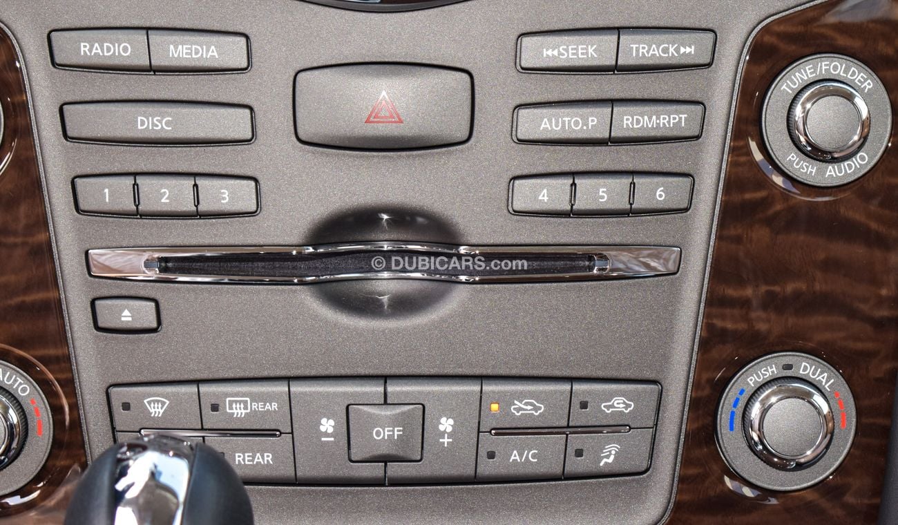 Nissan Patrol Platinum LE