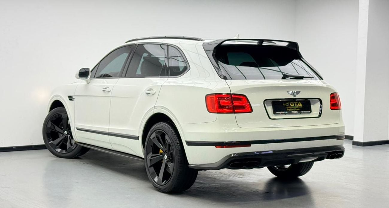 Bentley Bentayga STD 2019 Bentley Bentayga V8, 1 Year Warranty, Full Service History, Carbon Fibre Package, Japanese