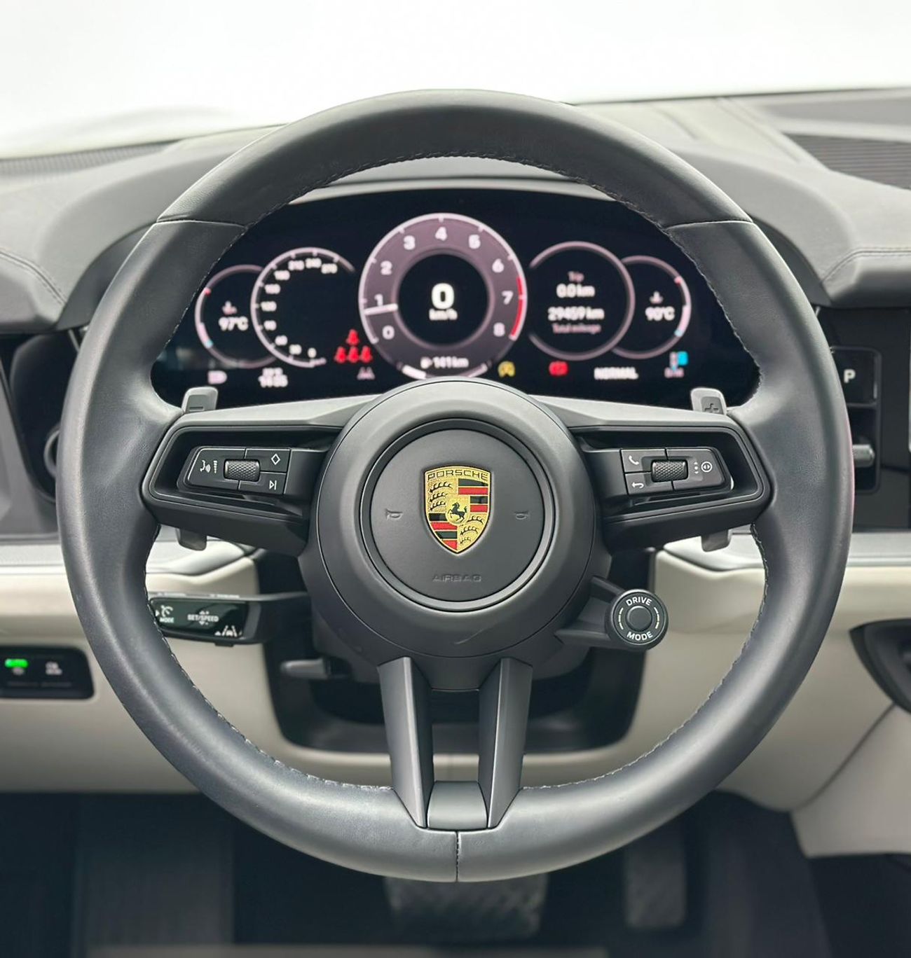 Porsche Cayenne Base Coupe 2024 Porsche Cayenne Coupe, Feb/2027 Porsche Warranty, Porsche Full Service History, GCC