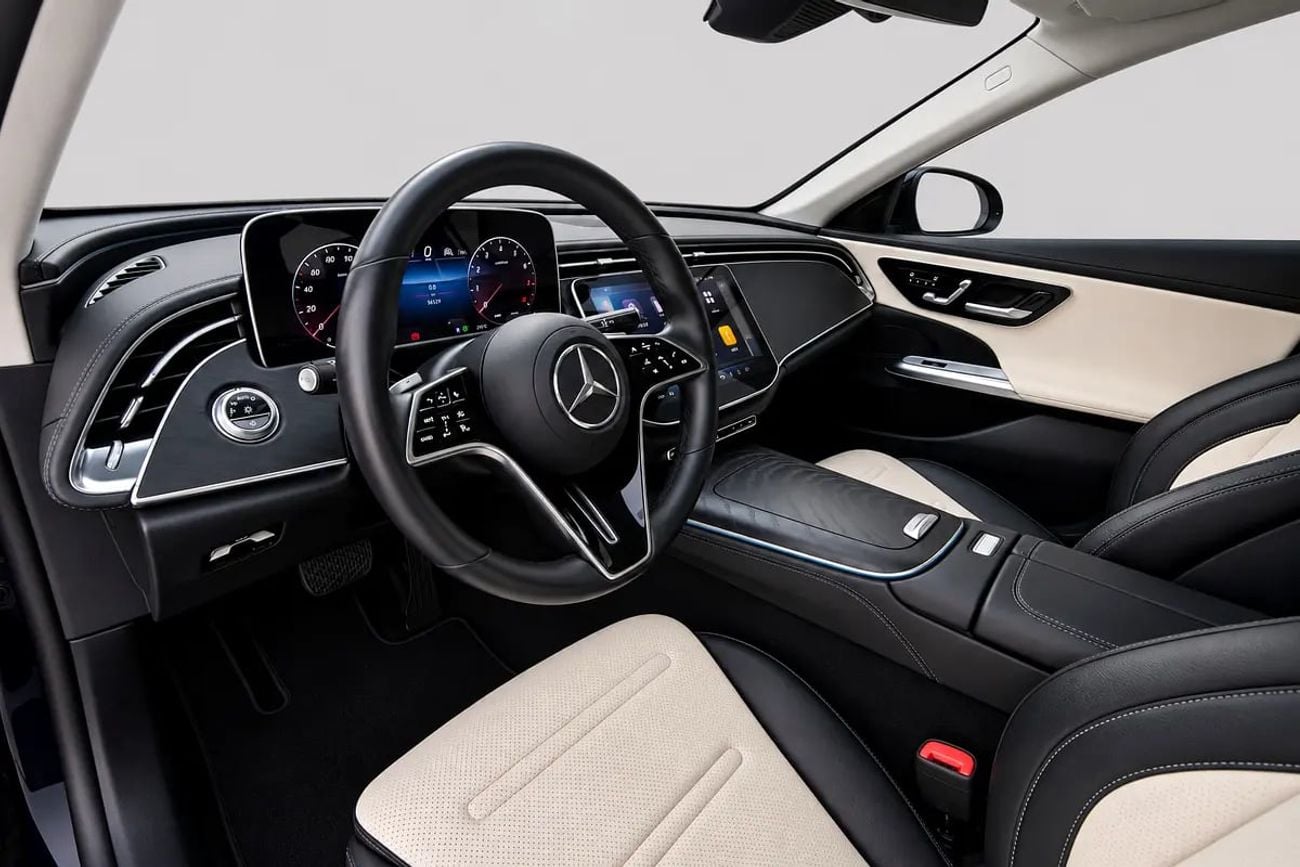 مرسيدس بنز E200 E 200 | Korean Specs | Excellent Condition | UAE