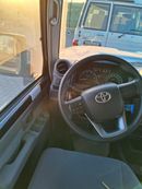 تويوتا لاند كروزر 70 LC76 HARDTOP 4.0L PETROL 5 DOORS M/T FULL OPTION 2025 MODEL