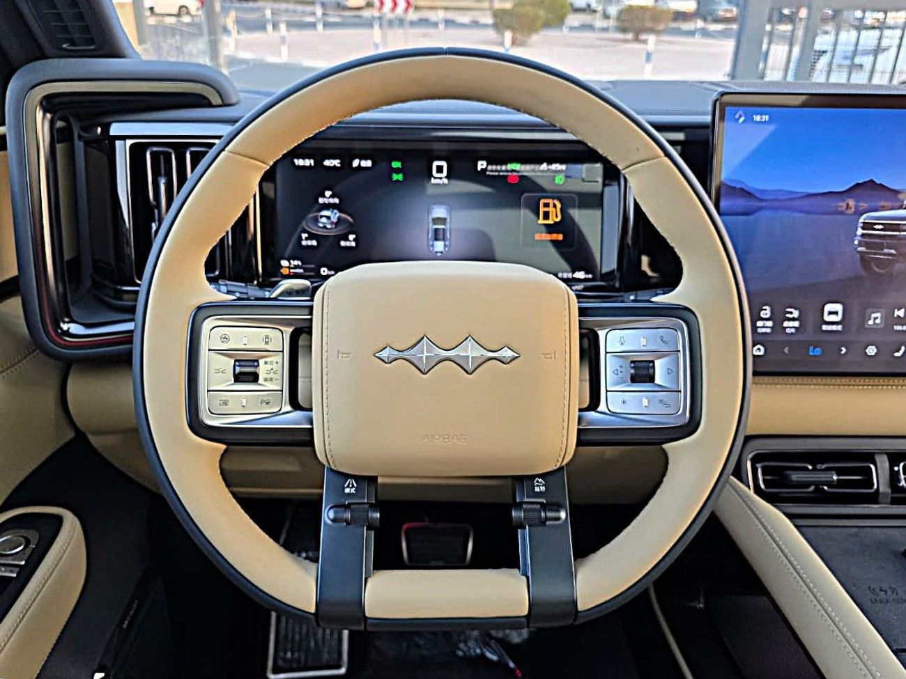 BYD Leopard 5 BYD Leopard 5 1.5 T PHEV 2025 Black (FOR EXPORT )