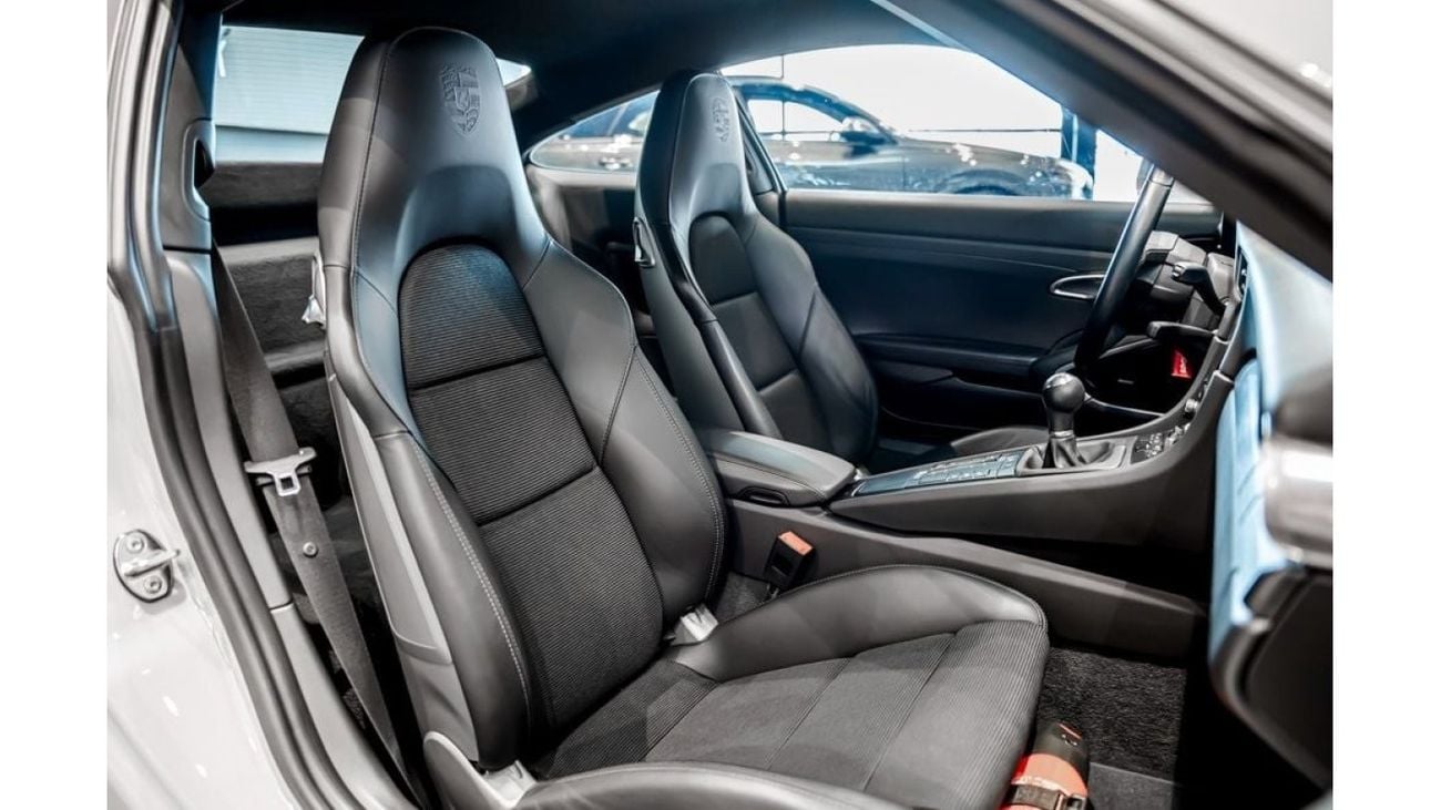 Porsche 911 2018 Porsche GT3 Touring, 2025 Porsche Warranty, Full Porsche Service History, Low KMs, GCC