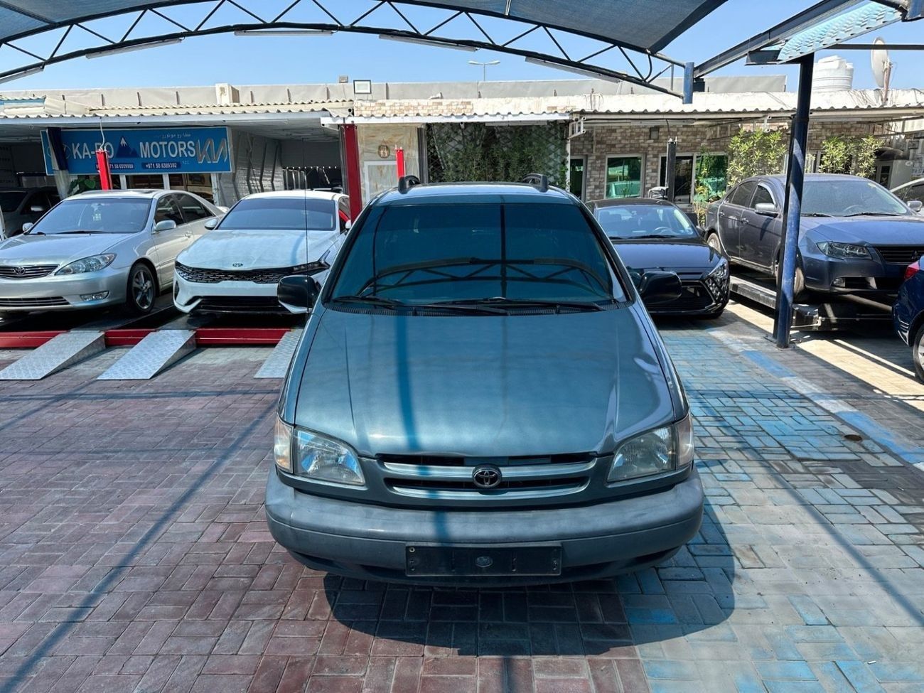 Toyota Sienna 1999 3.0L 7seat