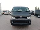 تويوتا هاياس TOYOTA HIACE VAN RIGHT HAND DRIVE (PM1621)