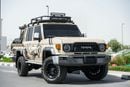 تويوتا لاند كروزر بيك آب The Toyota Land Cruiser Pickup (specifically the 70 Series/LC79) is a legendary, heavy-duty 4x4, ren