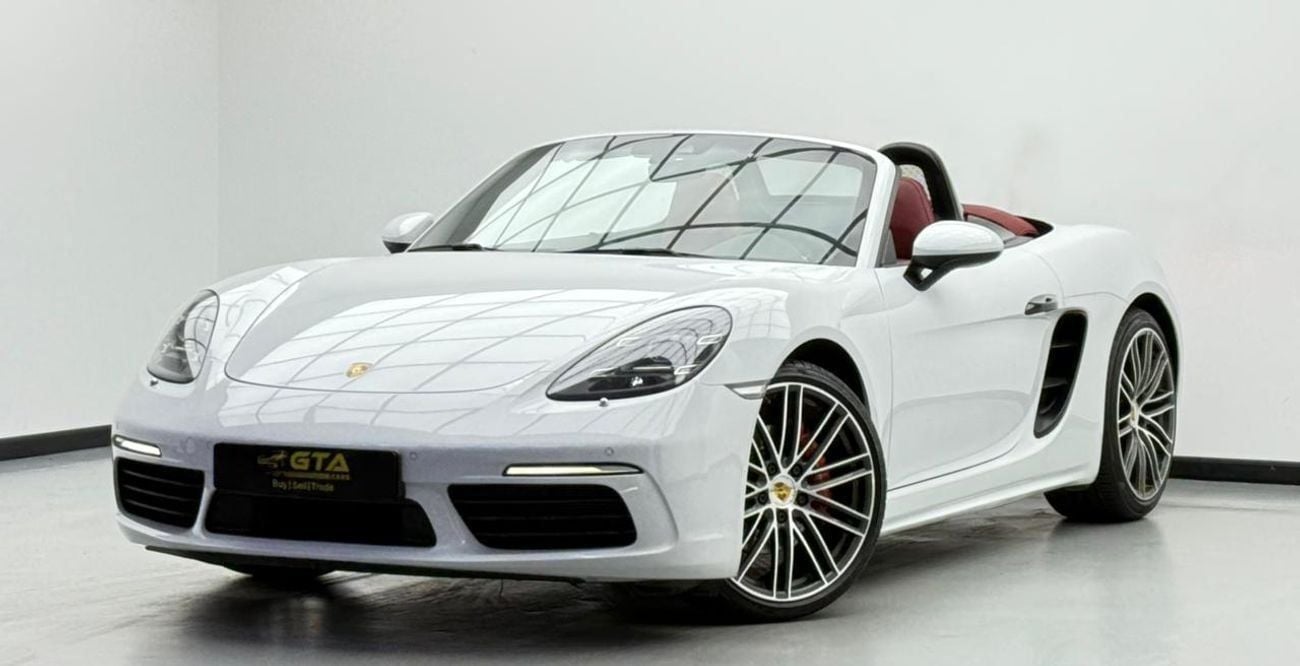 بورش بوكستر 718 S 2.5L A/T 2018 Porsche 718 Boxster S, Sport Chrono Package, Fully Loaded, Excellent Condition, GCC