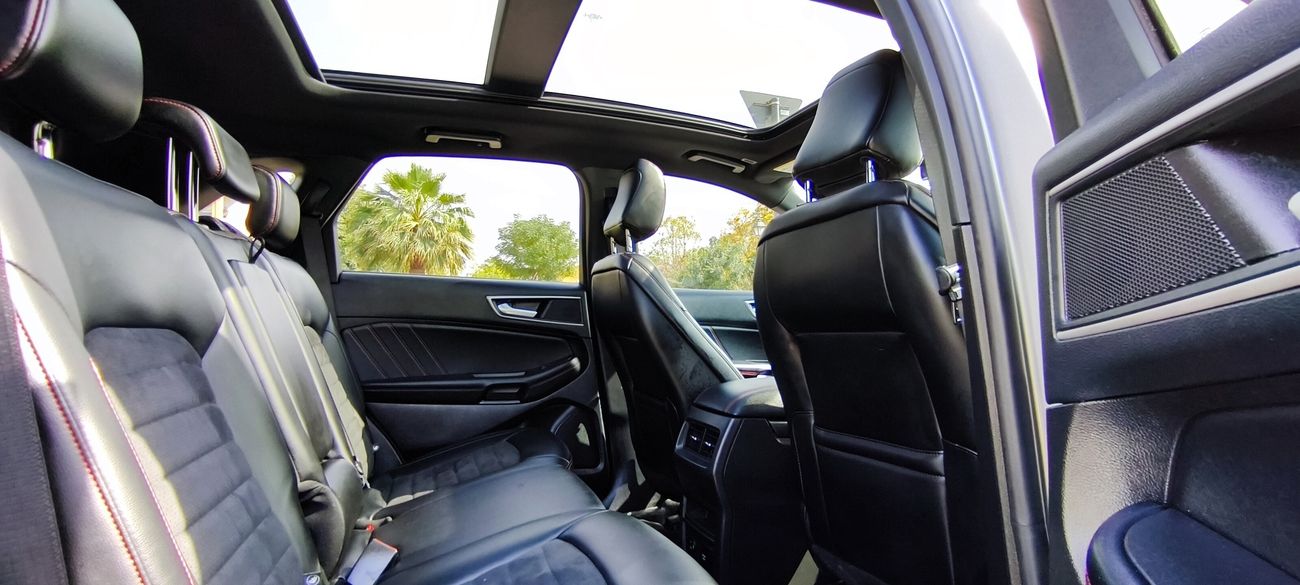 فورد إدج ST-Line AWD