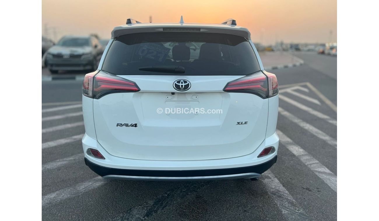 Toyota RAV4 2018 Toyota Rav4 XLE 2.5L V4