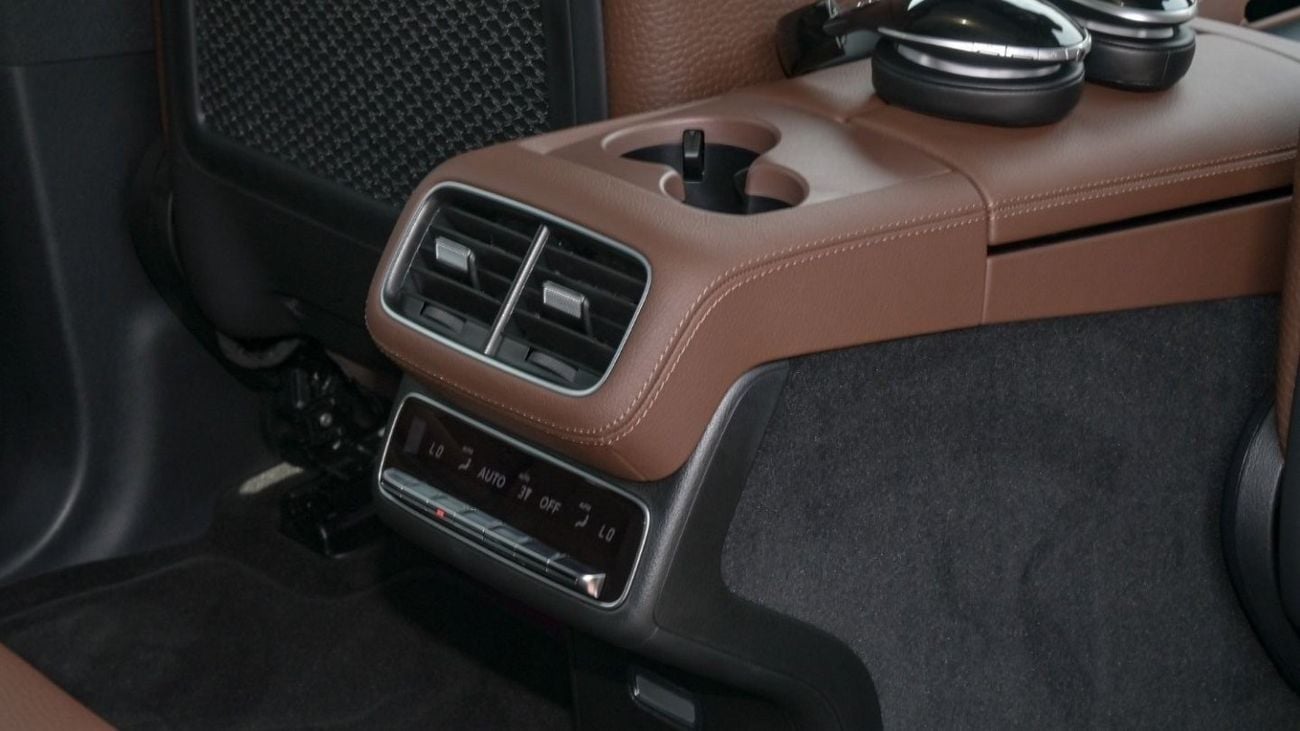 مرسيدس بنز GLS 450 Mercedes-Benz|AMG|GLS450|New Facelift|GCC|2024|23 Alloy Wheels|Rear Screens| AGENCY WARRANTY