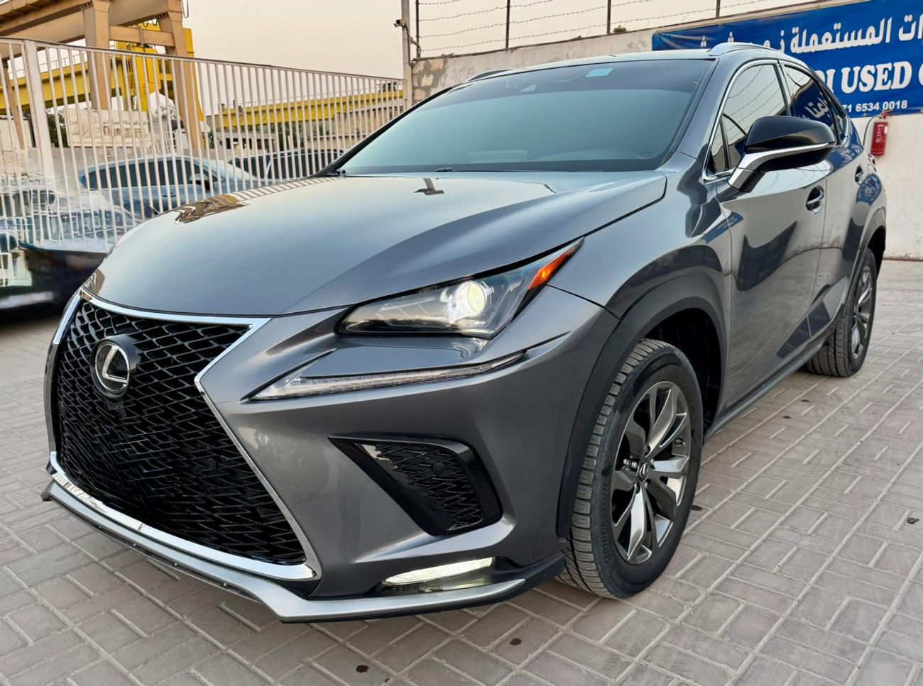 Lexus NX300 F Sport Platinum 2.0L F Sport  2.0L
