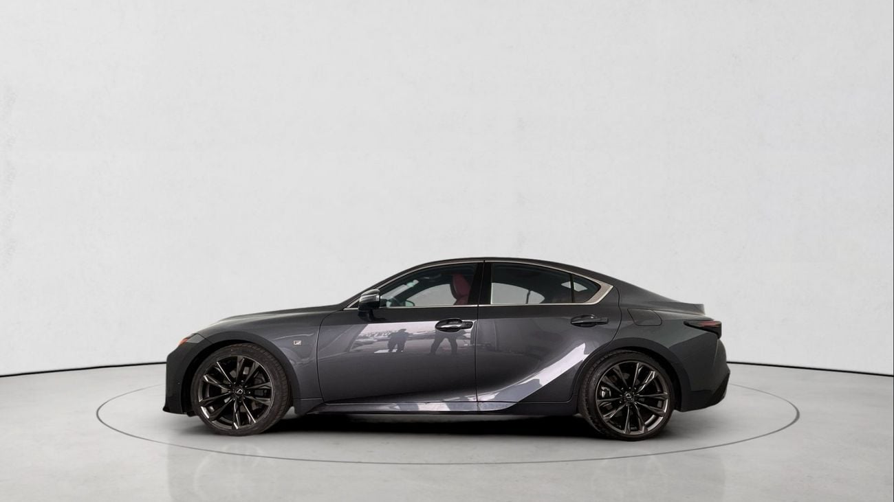 لكزس IS 350 F Sport Prestige | شامل الضمان | 0 ﺪﻔﻋﺓ ﺃﻮﻟﻯ